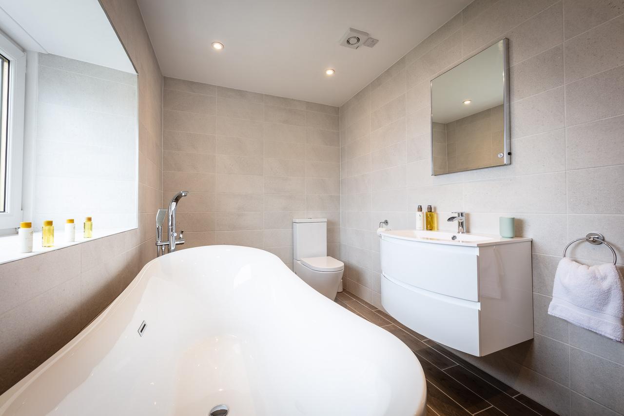 Lochside Villa Staffin Dış mekan fotoğraf