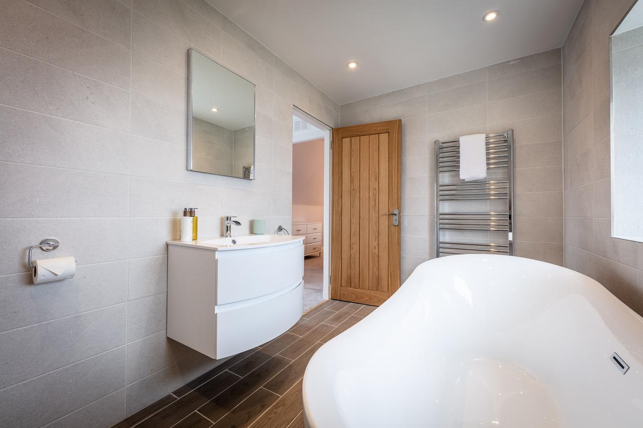 Lochside Villa Staffin Dış mekan fotoğraf