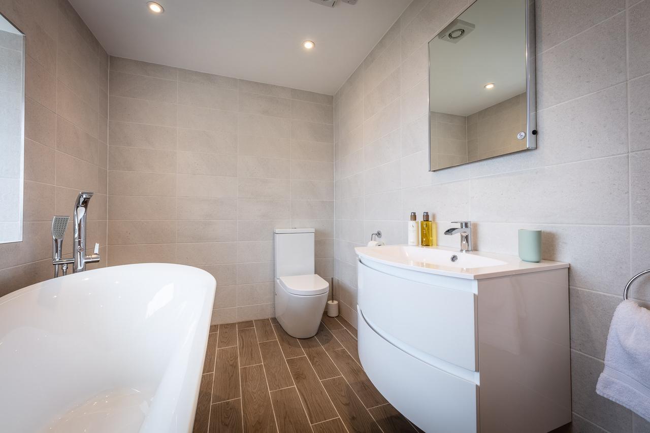 Lochside Villa Staffin Dış mekan fotoğraf