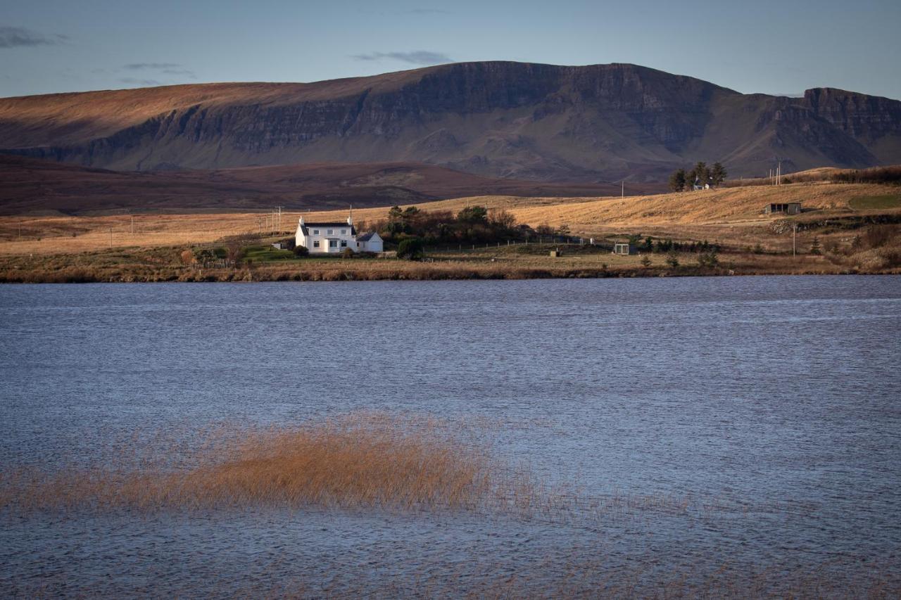 Lochside Villa Staffin Dış mekan fotoğraf