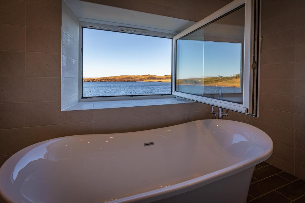 Lochside Villa Staffin Dış mekan fotoğraf